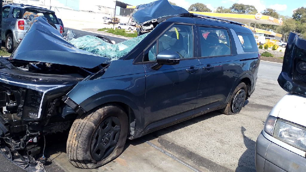 S 2025 Kia Carnival