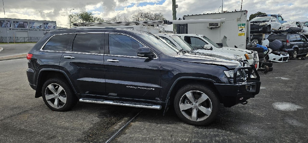 WK 2014 Jeep GRAND CHEROKEE