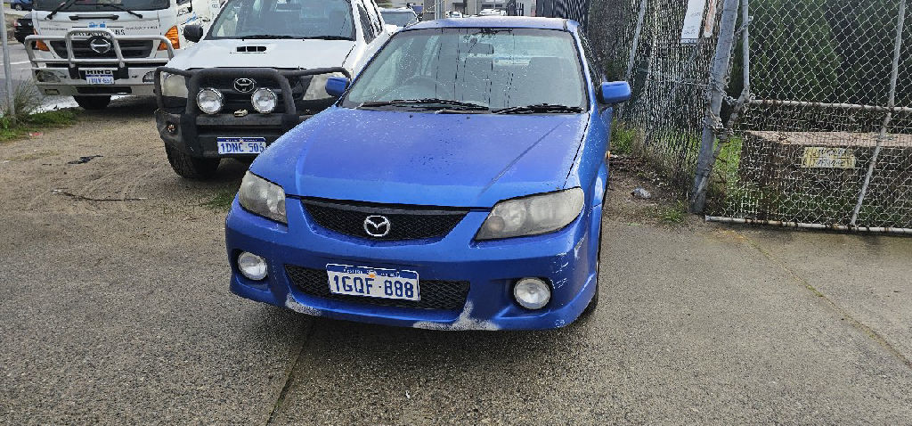 BJ 2001 Mazda 323 PROTEGE
