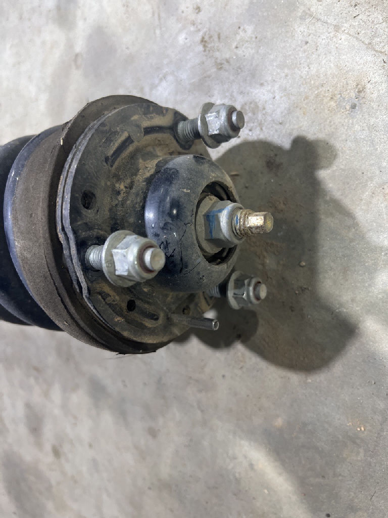 Front Strut / Spring LHS/RHS photo 4