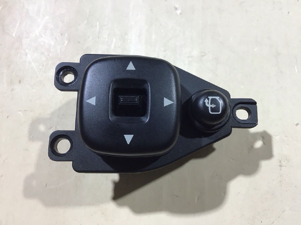 Mirror Control Switch