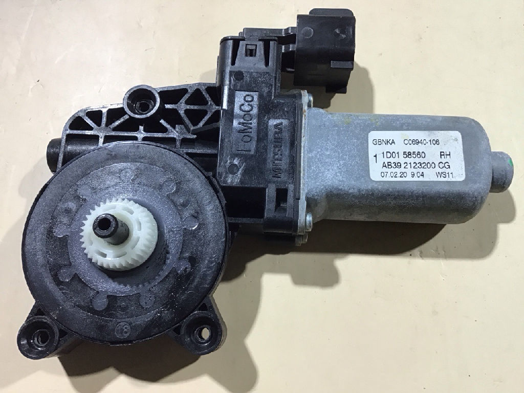 Electric Window Motor REG FRONT RIGHT RHF