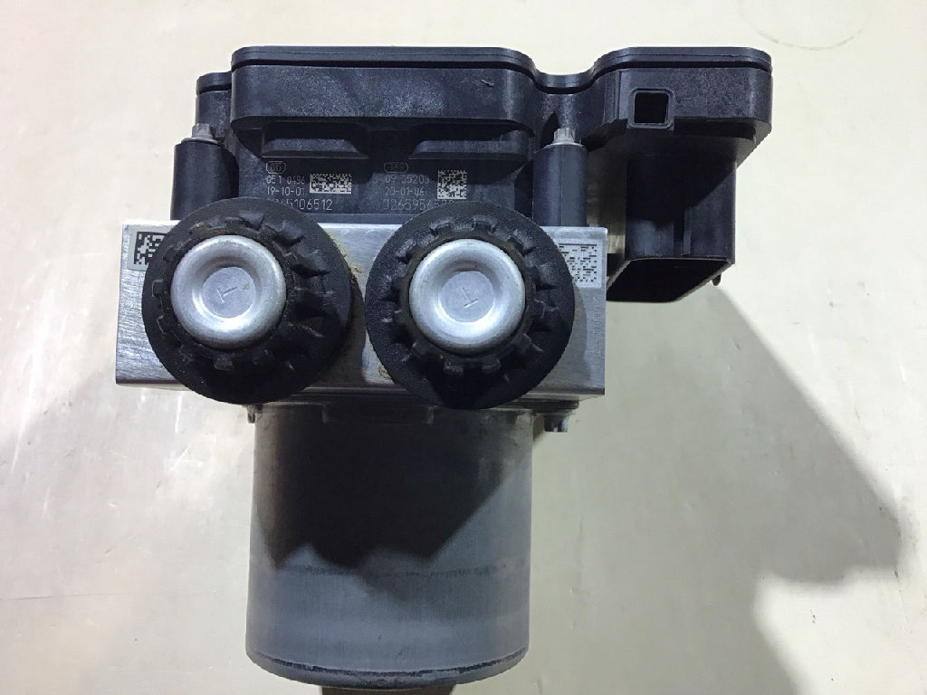 ABS PUMP / MODULATOR PX photo 5