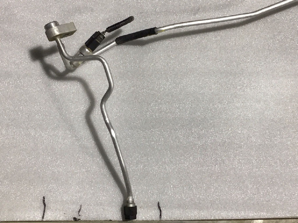 AIR CON PIPE TUBE ASSY photo 2