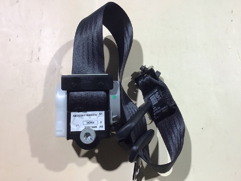 REAR SEAT BELT RHS & LHS, PX Space Cab Extra Cab