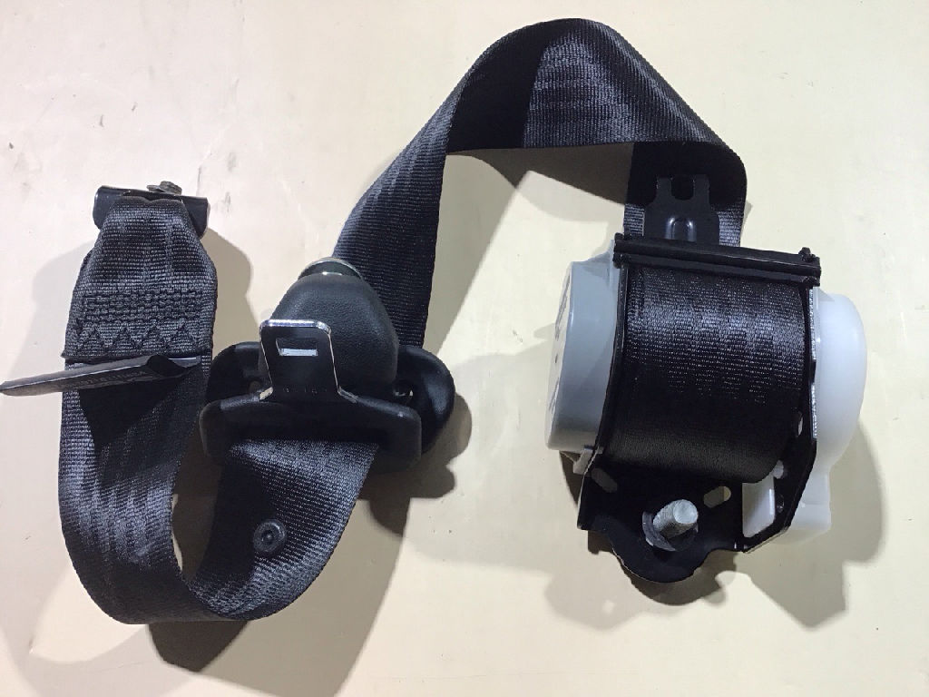 REAR SEAT BELT RHS & LHS, PX Space Cab Extra Cab photo 3