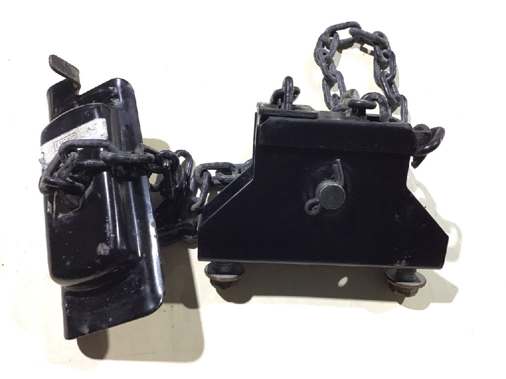 SPARE WHEEL LOCK WINCH photo 2