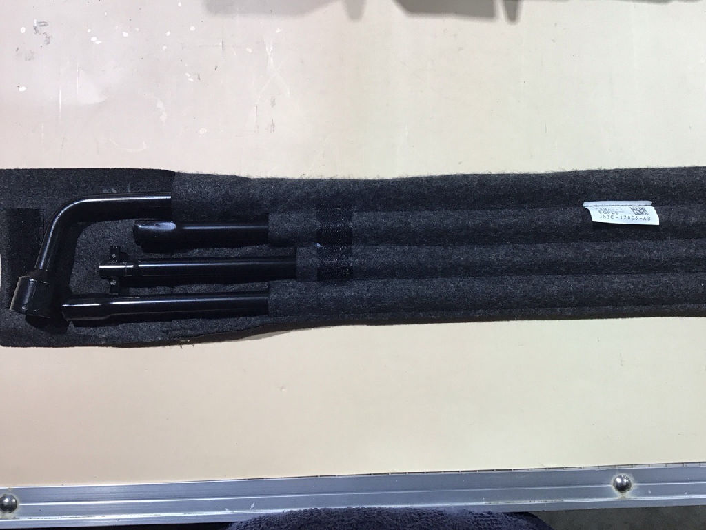 Jack with Tool Kit photo 2