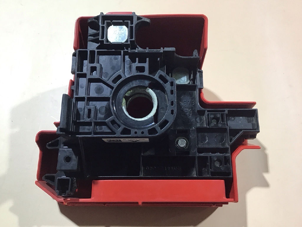 Fuse Holder Circuit Breaker Assembly photo 3