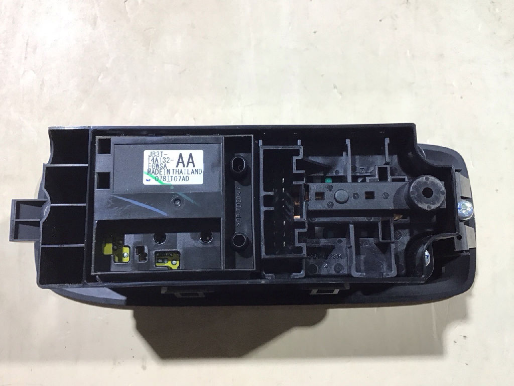 Power Master Window Switch photo 3