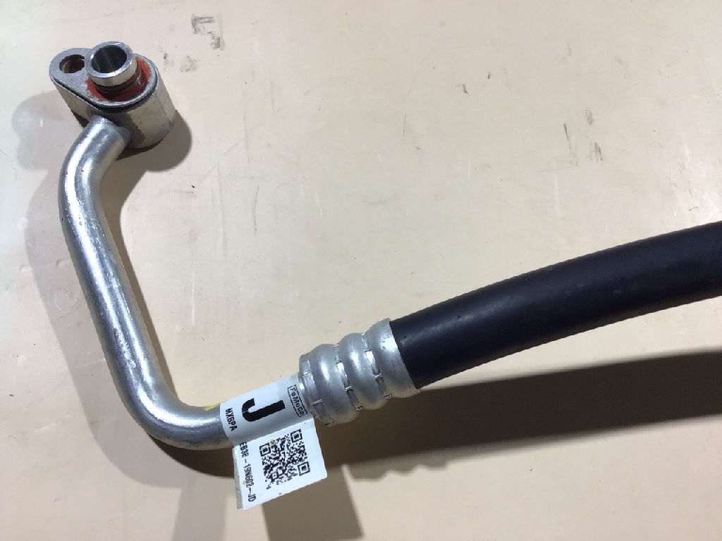 AIR CONDITIONING PIPE / LINE photo 2