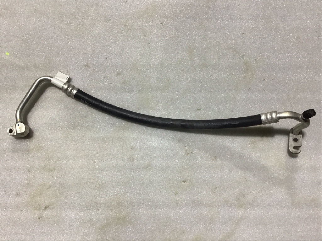 AIR CONDITIONING PIPE / LINE photo 4