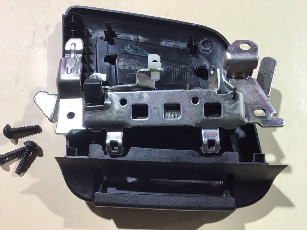 DOOR HANDLE REAR ASSY INNER, LH, SPACE CAB EXTRA CAB photo 2