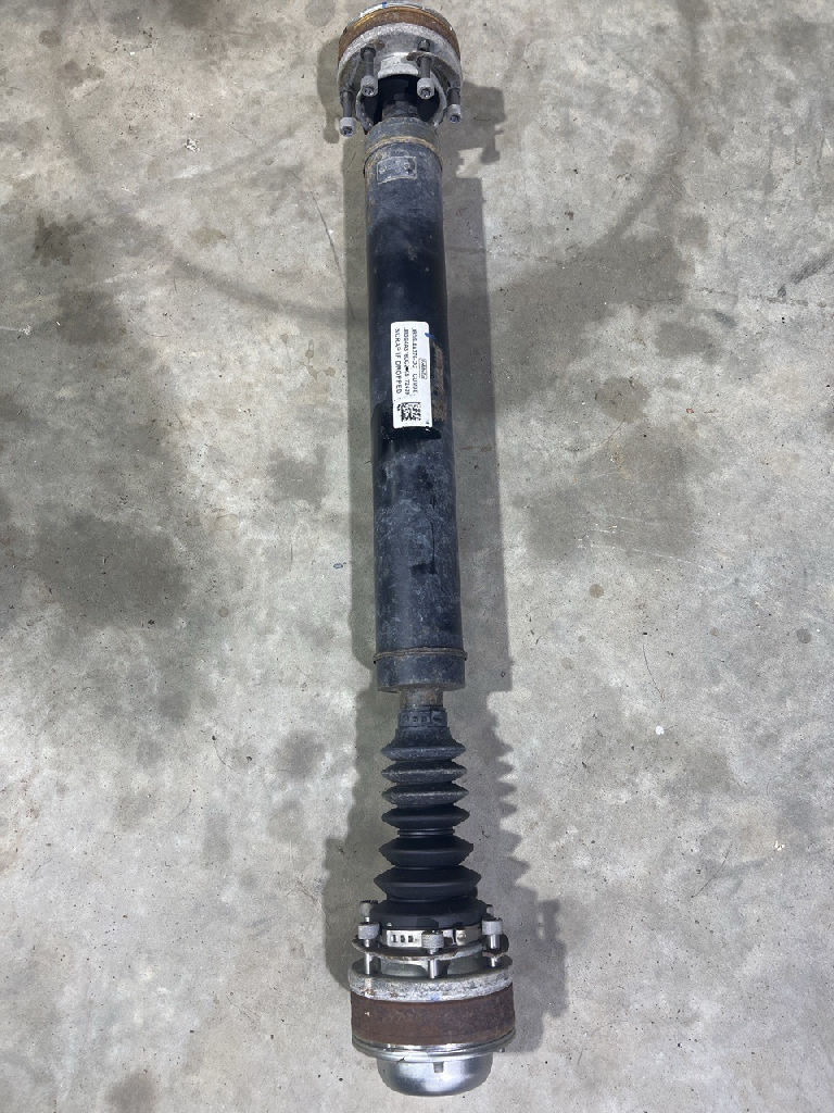 Front Tail Shaft - Drive Shaft photo 3