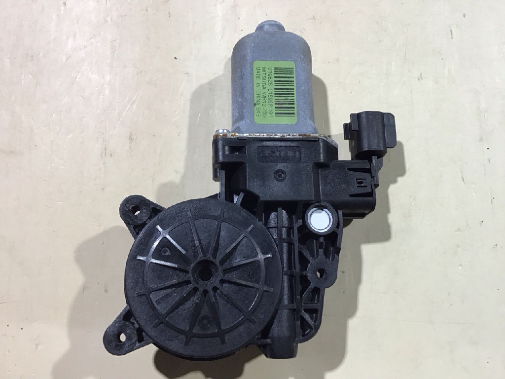 Electric Window Motor REG REAR LEFT LHR photo 4