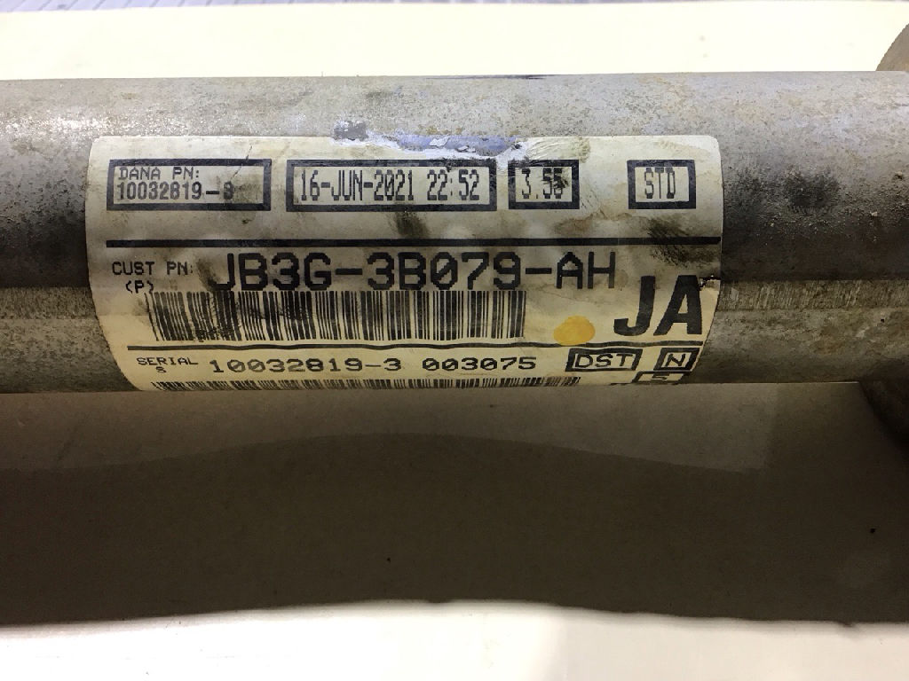 front axle housing and axle photo 2