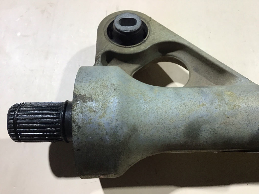 front axle housing and axle photo 3
