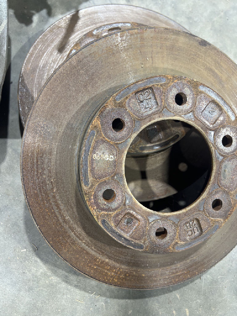 FRONT BRAKE ROTORS & CALIPERS photo 4