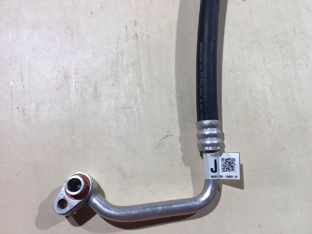 AIR CONDITIONING PIPE / LINE photo 2