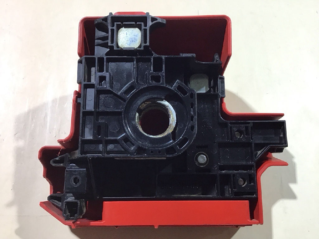 Fuse Holder Circuit Breaker Assembly photo 2