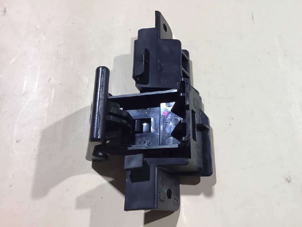 Bonnet lock release photo 4