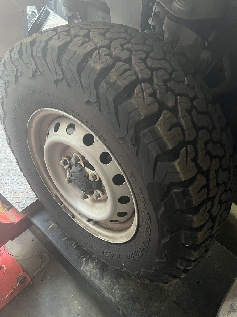 BFGoodrich LT255/70R16 photo 4