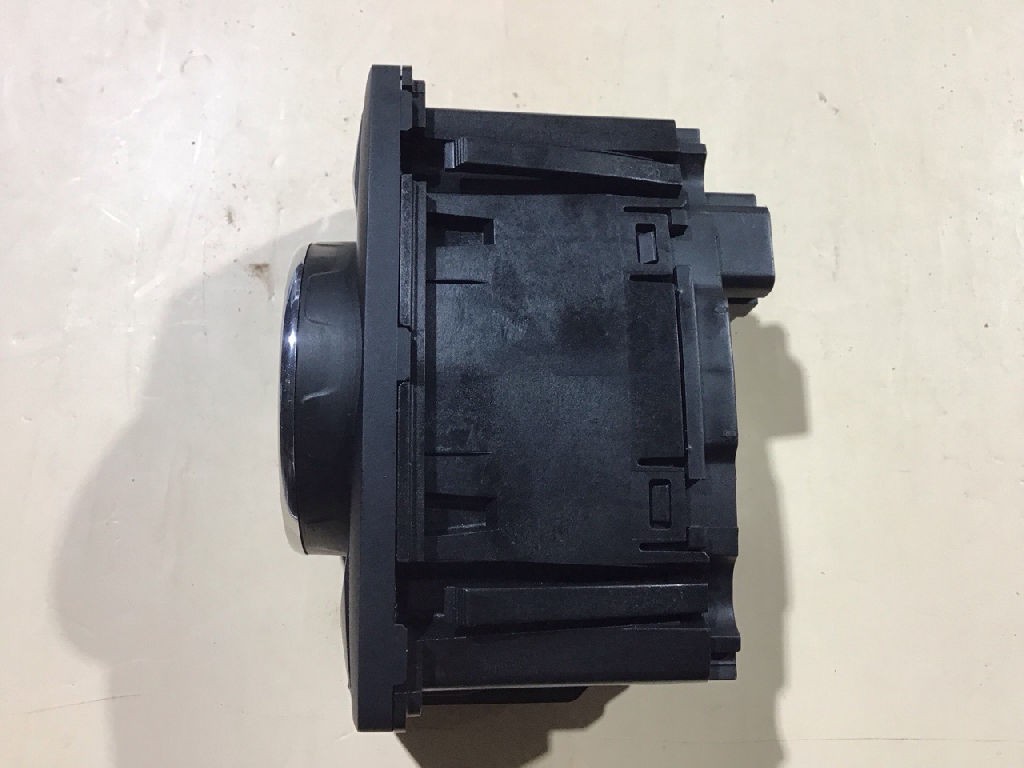Headlight Switch photo 3