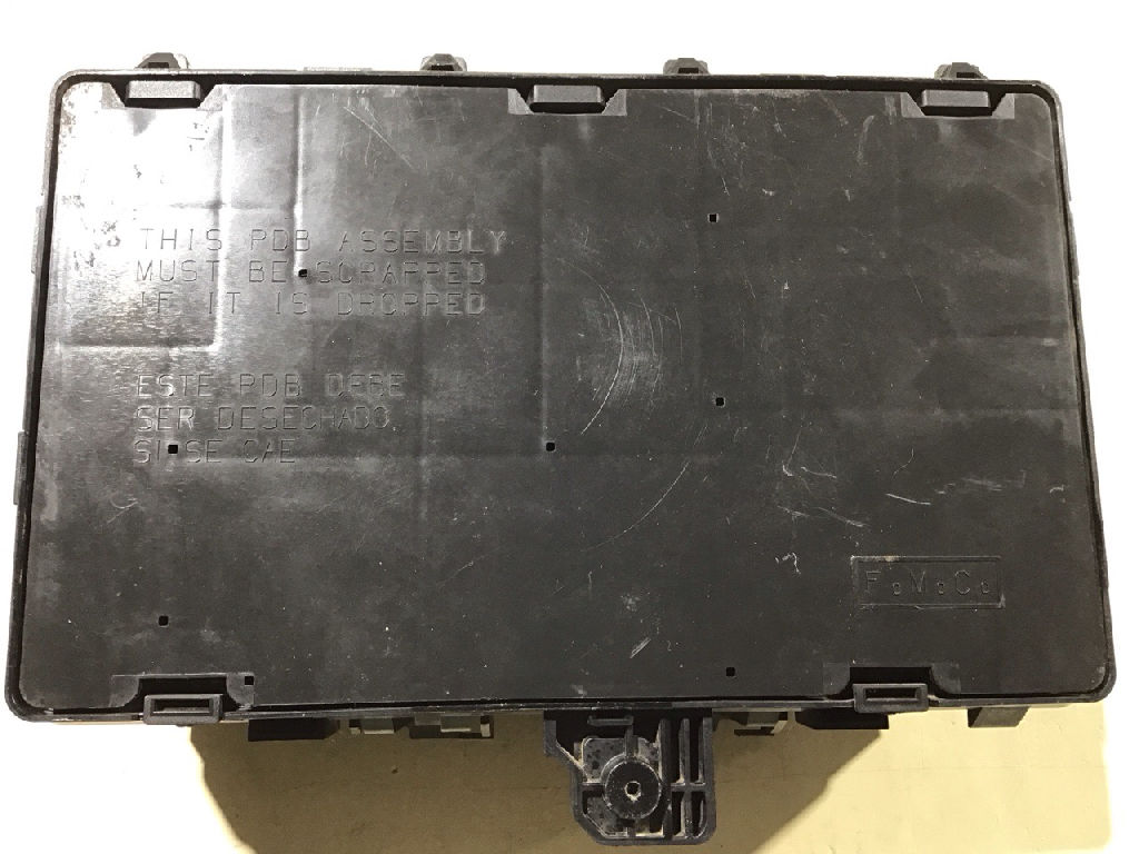 Fuse Box Engine Bay photo 4