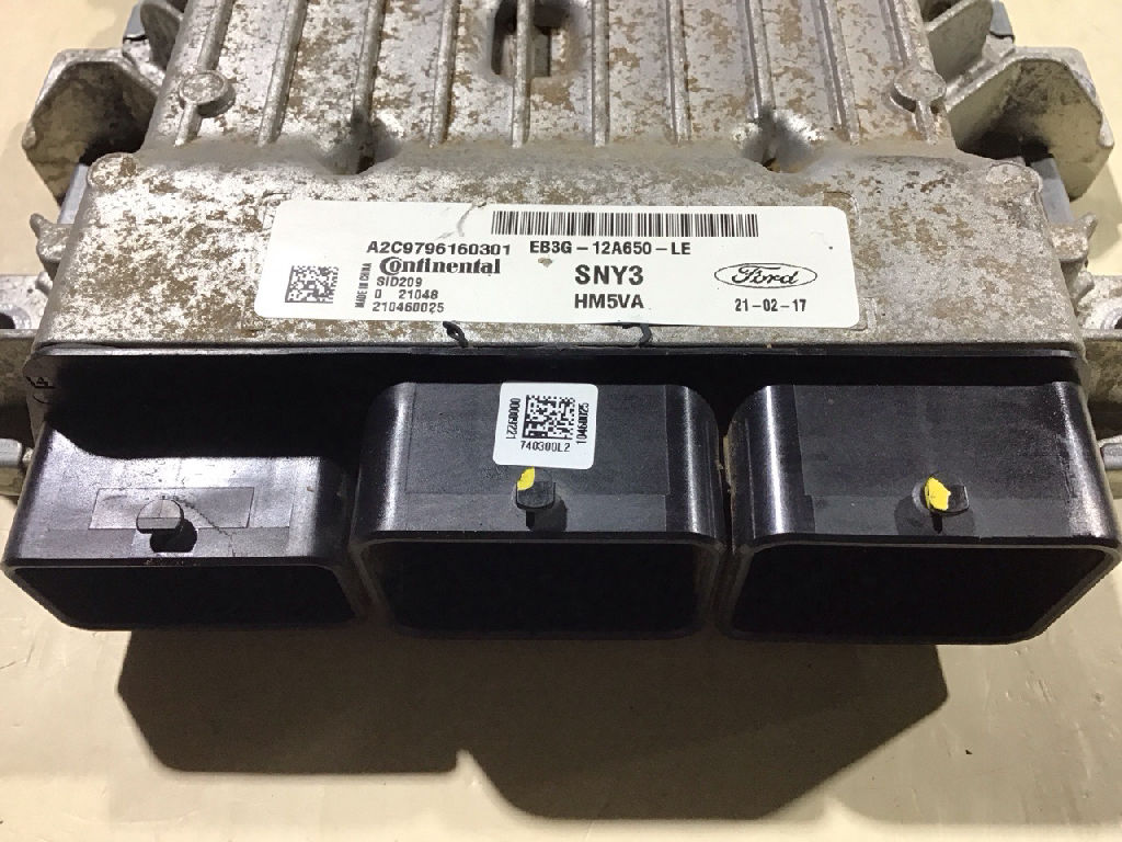 Powertrain Control Module PCM ECU photo 2