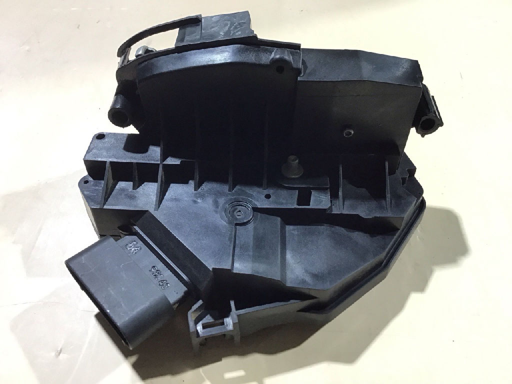 DOOR LOCK MECHANISM RIGHT REAR RHR PX 1, 2 & 3 photo 3