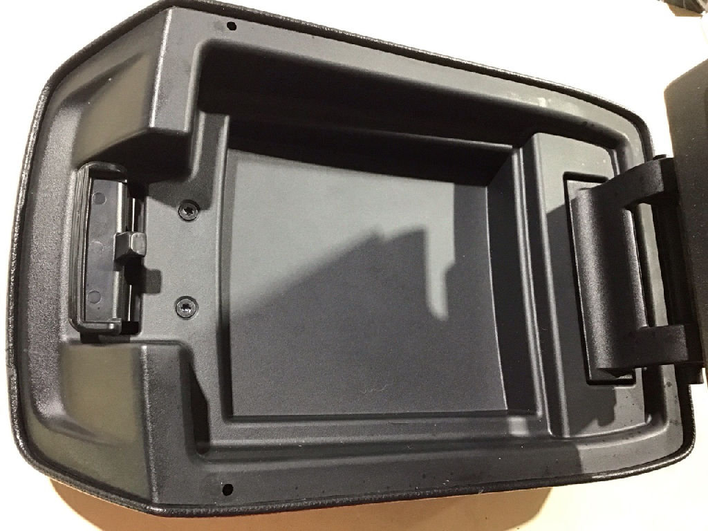 PX SERIES XLS CENTRE CONSOLE LID ONLY, BLACK photo 4