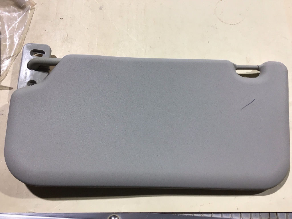 Sun Visor RHS No Power, No Mirror Grey photo 3