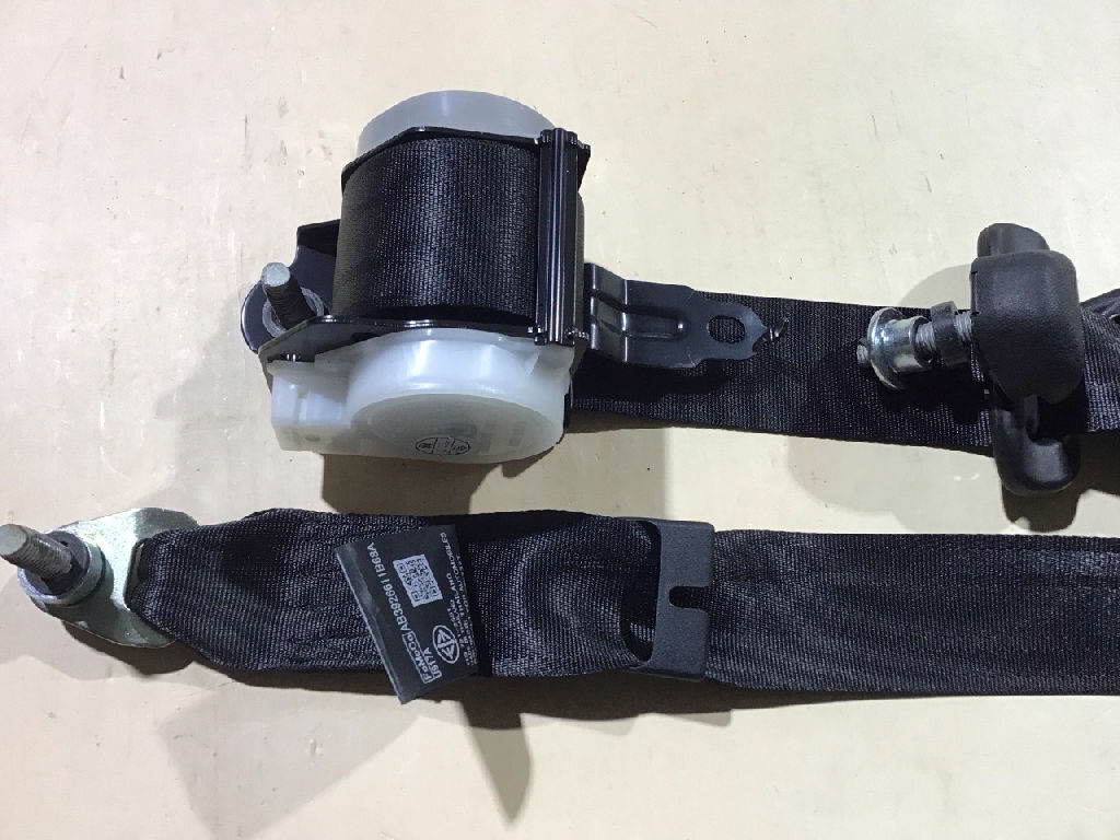 REAR SEAT BELT RHS & LHS, PX SERIES 1, 2 & 3 Dual Cab photo 4