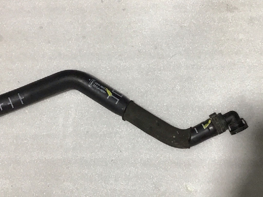 ENGINE VENT HOSE ASSY photo 3