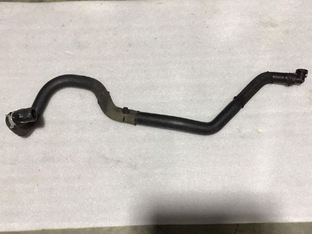 ENGINE VENT HOSE ASSY photo 4