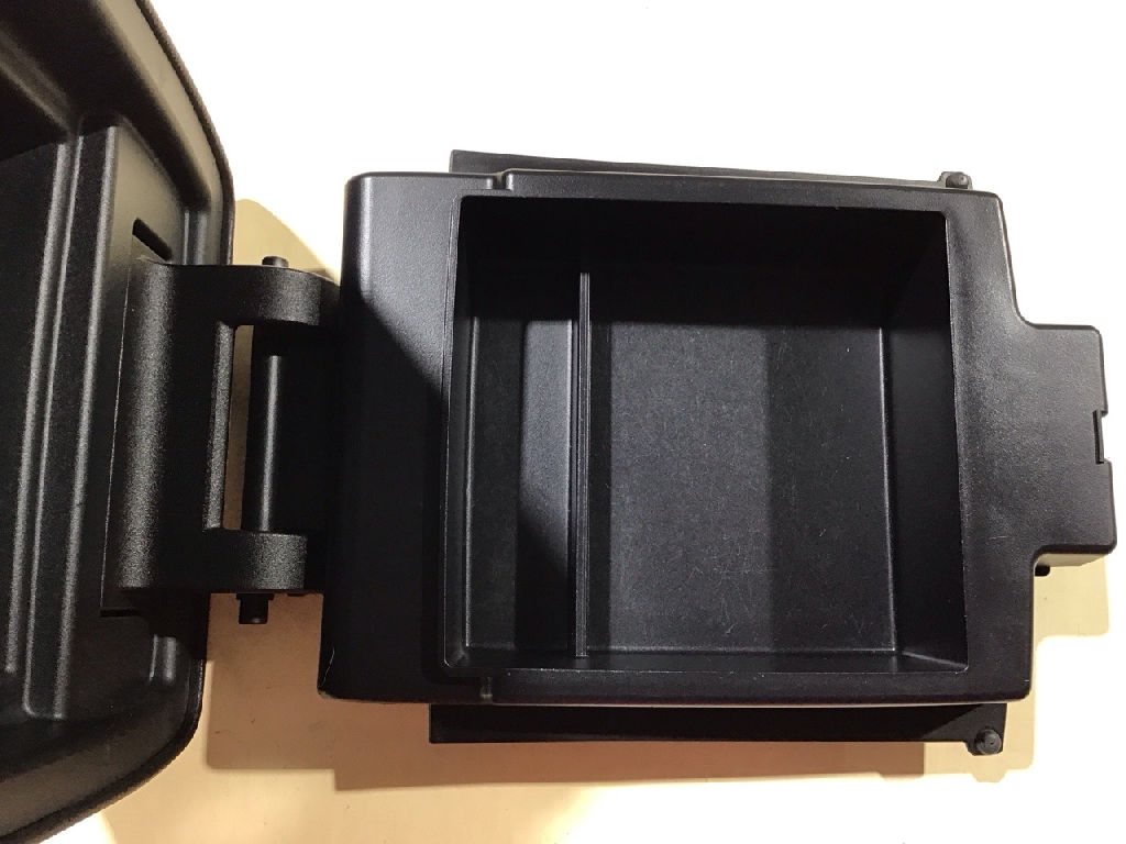 PX SERIES XLS CENTRE CONSOLE LID ONLY, BLACK photo 3