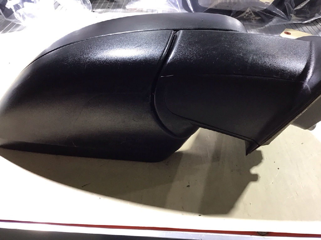 XLS DOOR MIRROR RHS photo 4