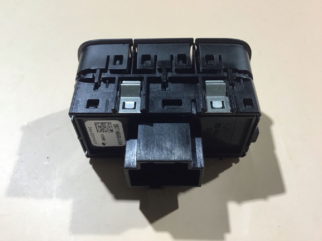 Centre Console Multi Function Switch photo 4