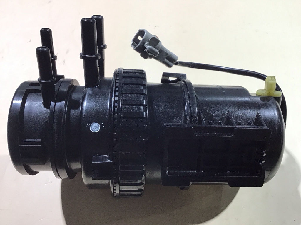 DIESEL FUEL FILTER ASSEMBLY photo 4