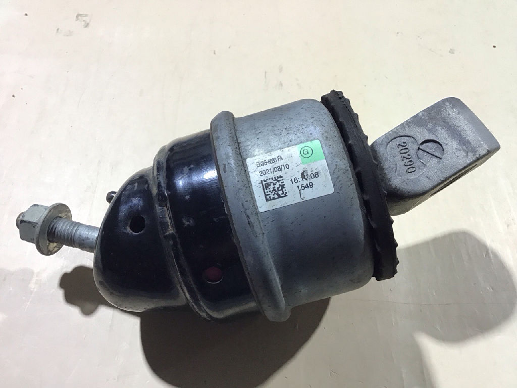 Engine Mount RHS PX2, PX3, 3.2L