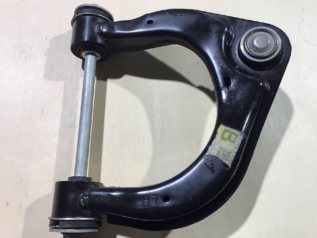 LEFT FRONT UPPER CONTROL ARM photo 2