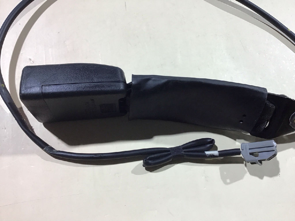 REAR SEAT BELT BUCKLE RHS & LHS, PX Space Cab Extra Cab photo 5