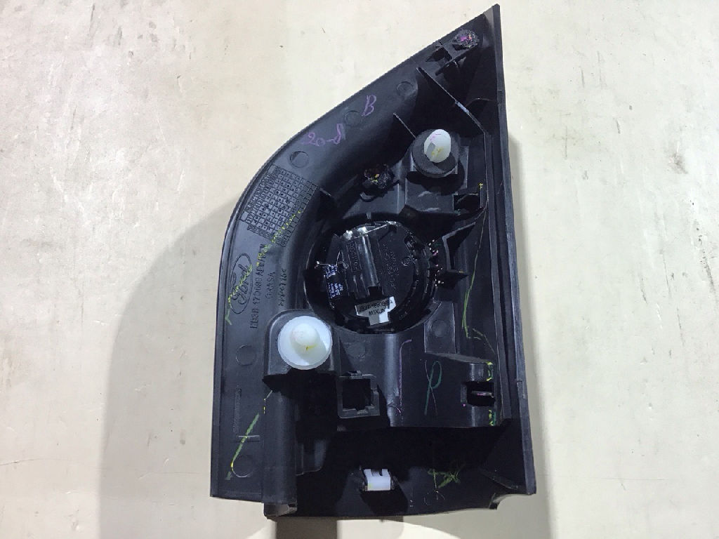SPEAKER COVER PLUG DOOR LHS photo 2