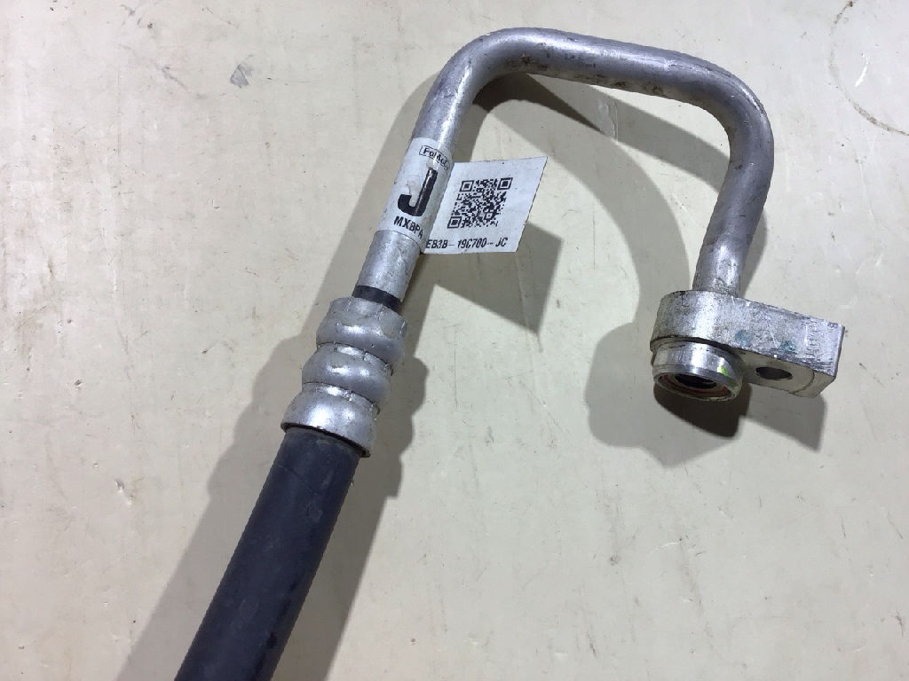 AIR CONDITIONING PIPE / LINE photo 2