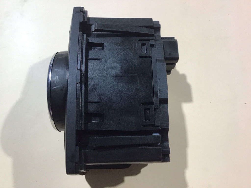 Headlight Switch photo 4