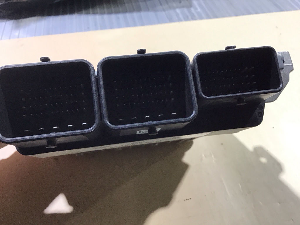 Powertrain Control Module PCM ECU photo 5