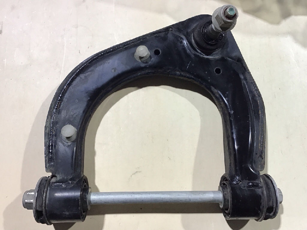 LEFT FRONT UPPER CONTROL ARM photo 3