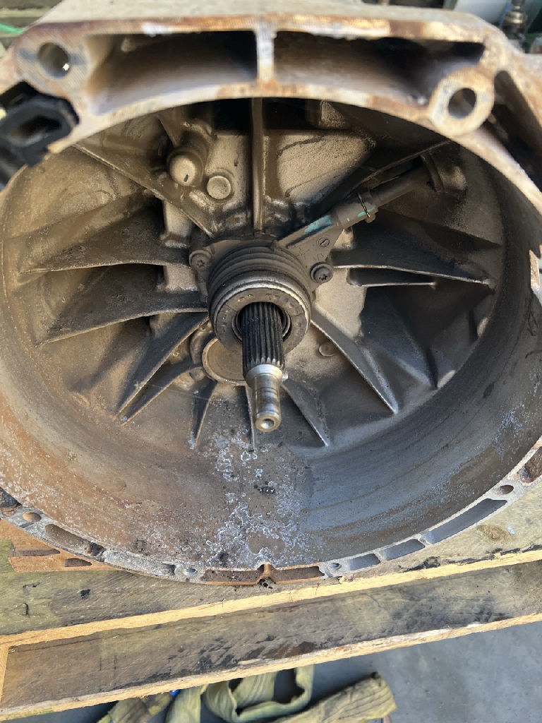 Manual gearbox photo 4