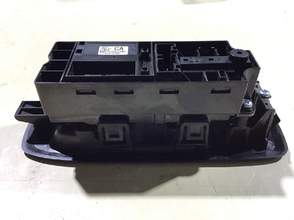 Power Master Window Switch photo 4