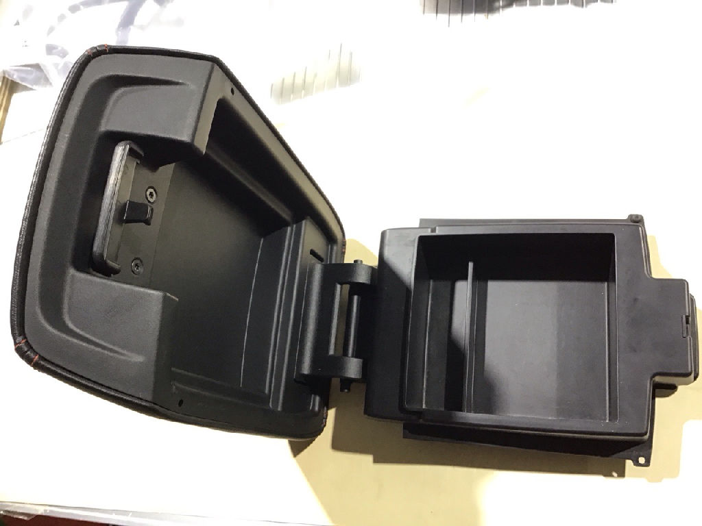 PX SERIES FX4 CENTRE CONSOLE LID ONLY, BLACK LEATHER RED STITCHING photo 5